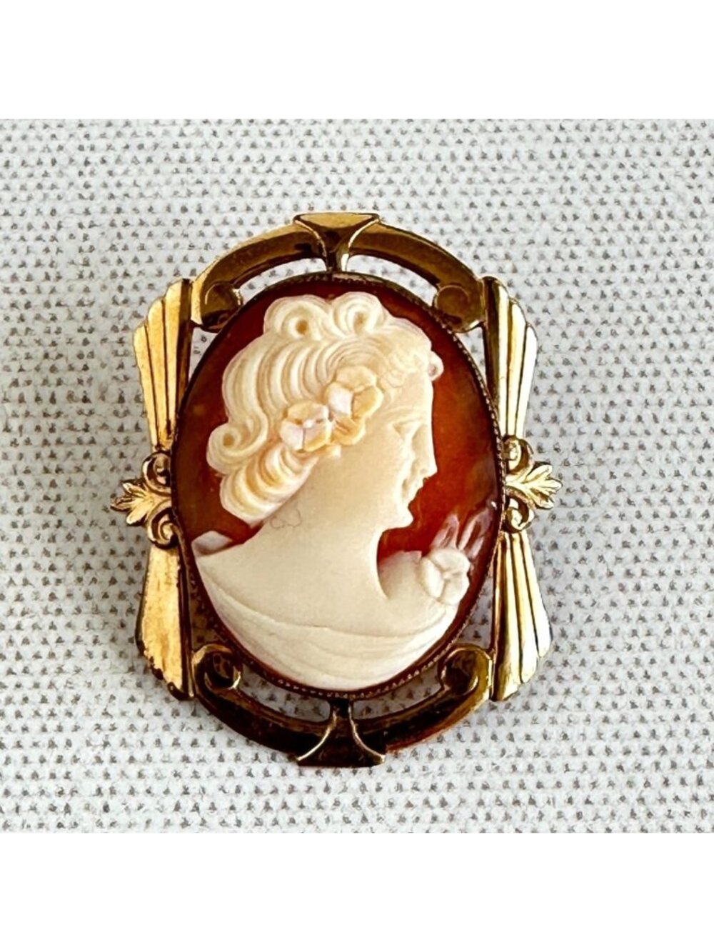 Carved Shell Cameo Gold Filled Brooch Pendant Vintage Convertible